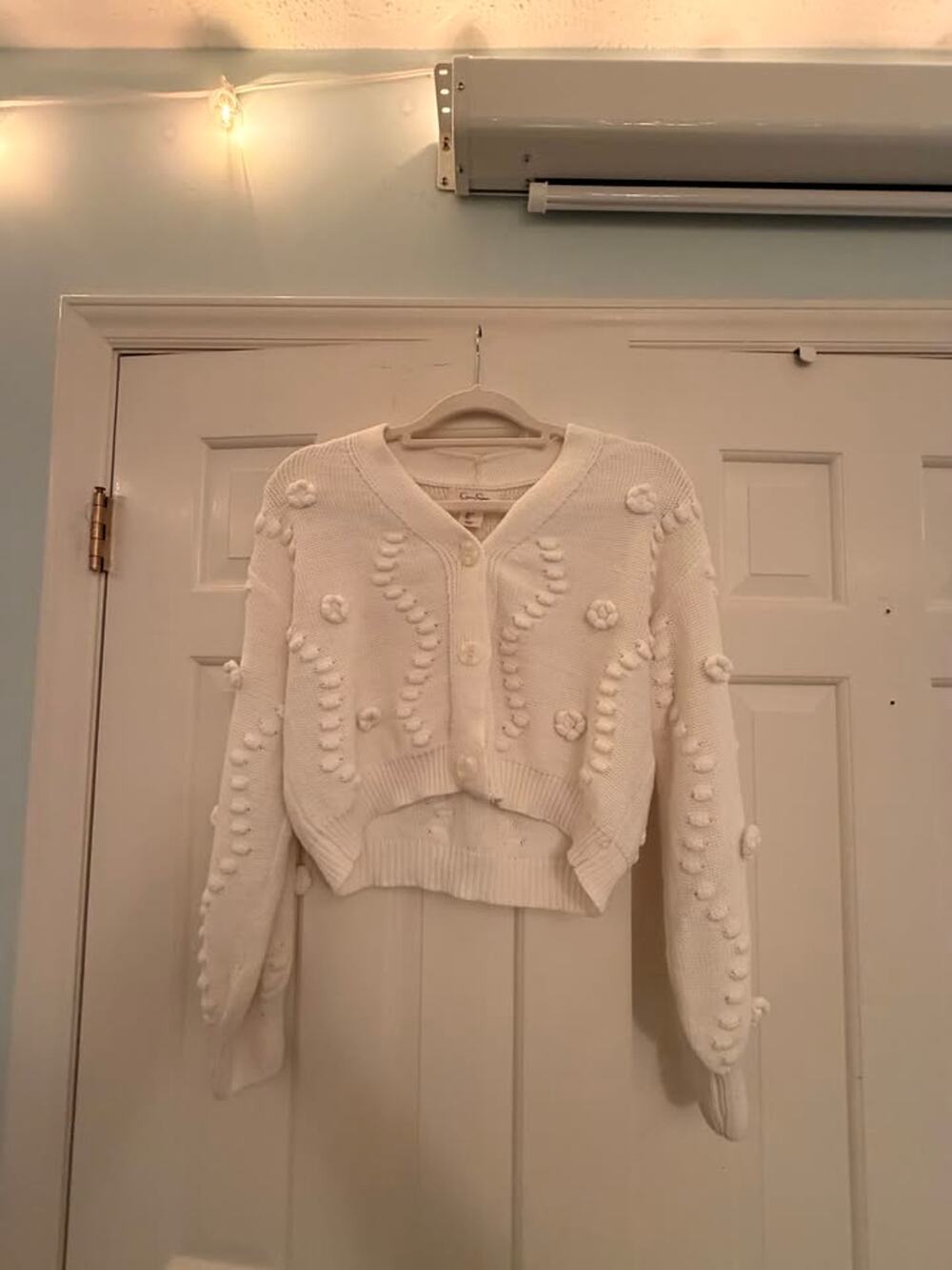 White Knit Cardigan floral knitting Jessica Simpson Large – Women's